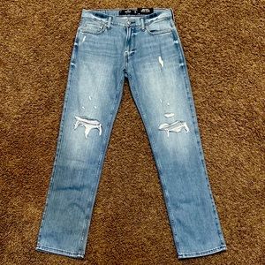 Hollister - Slim Straight Ripped Jeans: Epic Flex